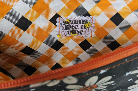 Daisy Pumpkin Halloween Fanny Pack/Crossbody